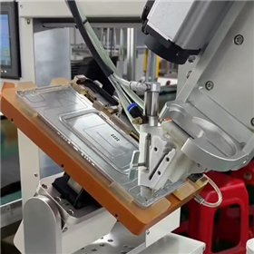 平板電腦點(diǎn)膠